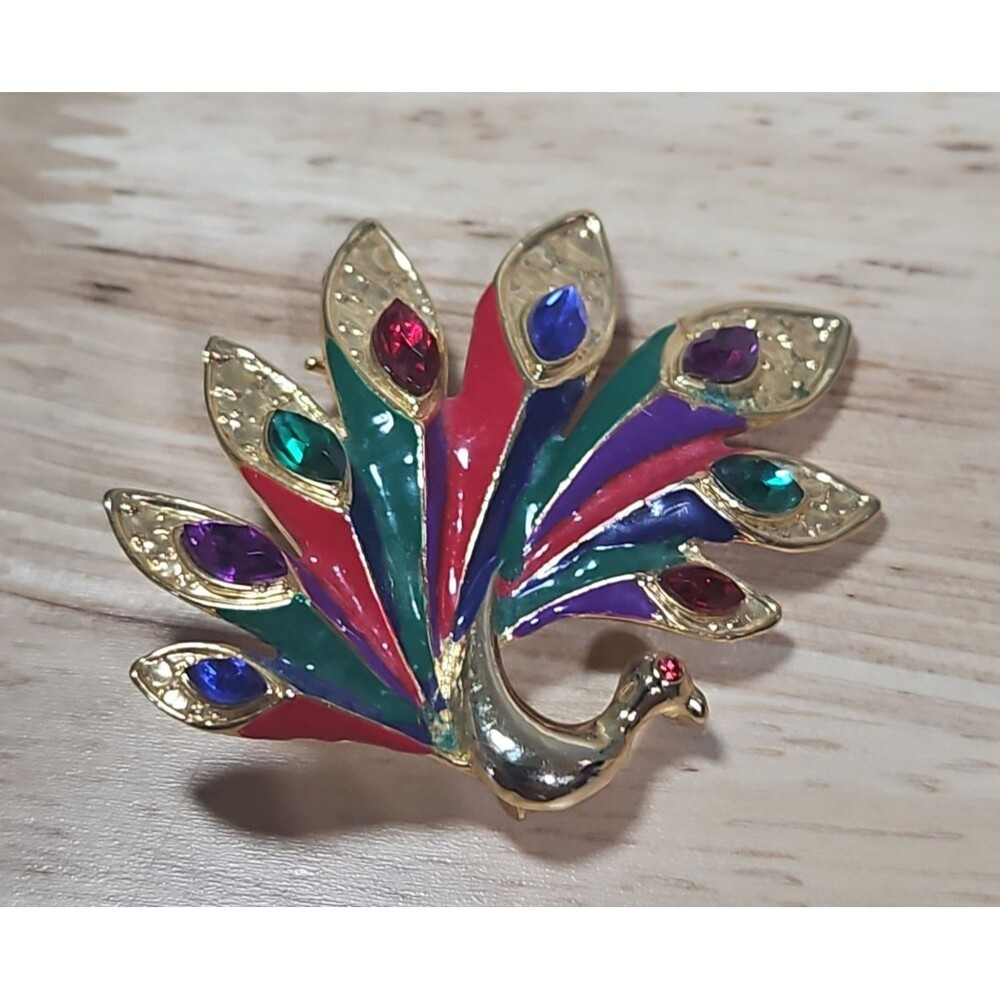 Colorful Gold-Tone Peacock Brooch with Rhinestones